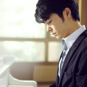 台湾早期色情三级片贪色夫人
